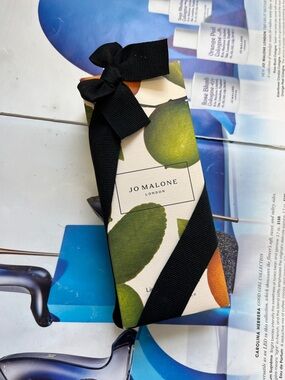 Jo Malone lime basil mandarin Gift holiday set with gift box